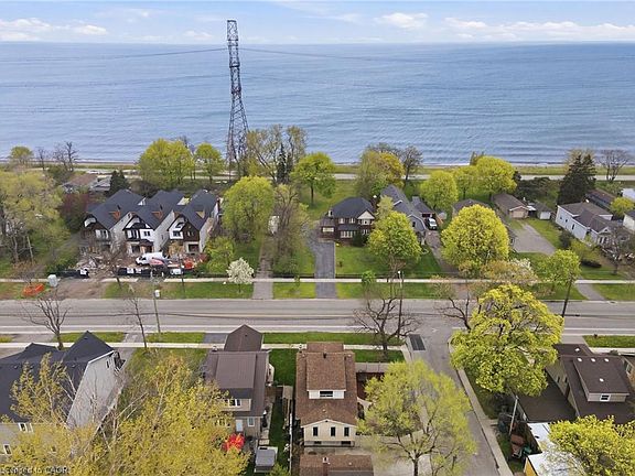 3rd image of 230 Beach Blvd