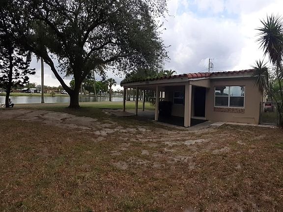 3rd image of 1145 NE 180th St