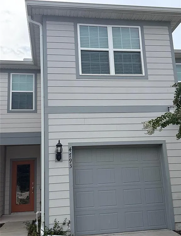 3 bed, 2.5 bath, 1699 sqft, $2,150 — Photo 1