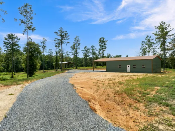 67 Moonshadow Ln, Sumrall, MS 39482