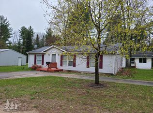 4235 Clark St, Lewiston, MI 49756