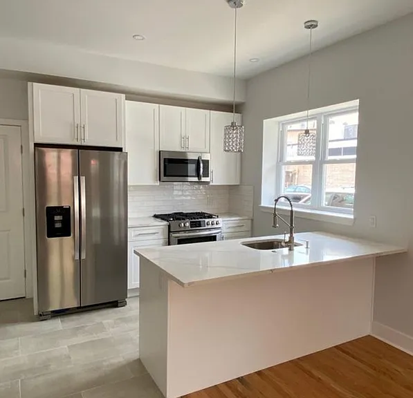 1142 Watkins St #1 — Photo 1