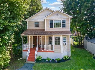 234 Forest Rd, Mahopac, NY 10541