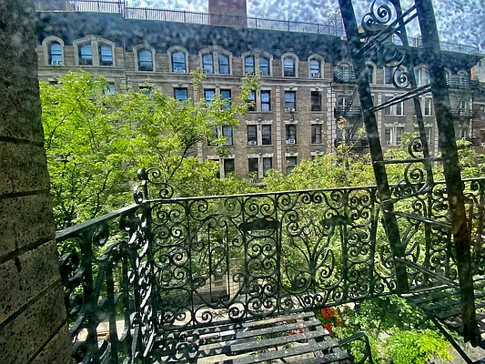 Rented by Corcoran | media 36