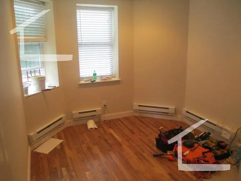 49 Westland Ave #1 — Photo 5