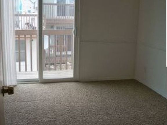4th image of 6335 Village Ln