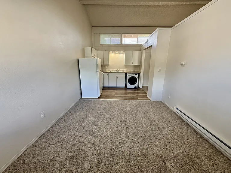 Sandman Apartments — Photo 51