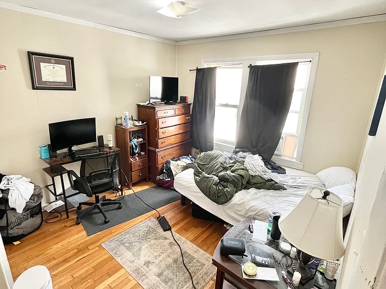 292 Foster St #2 — Photo 6