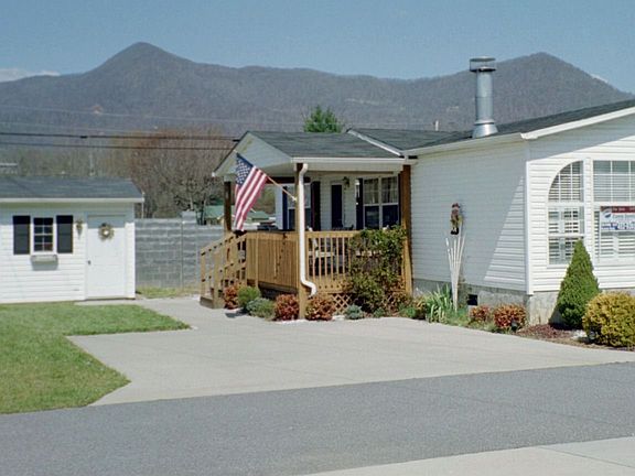 5th image of 61 American Way