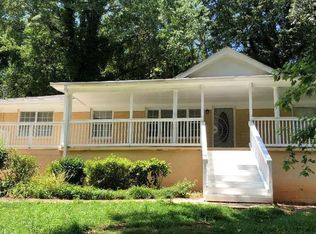 2123 Mark Trl, Decatur, GA 30032