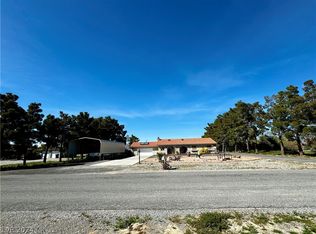 1050 Morgan Ln, Pahrump, NV 89060