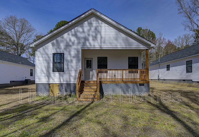 32 Roberson St — Photo 36