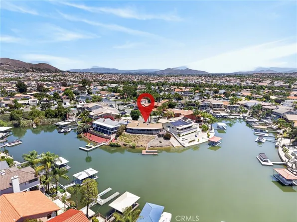 30199 Windward Dr, Canyon Lake, CA 92587