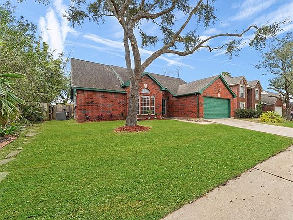 4th image of 3216 Alexander Parc Dr