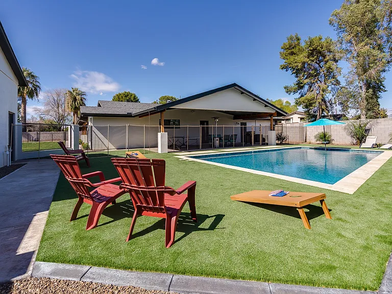 Pool on property, can be used by renter in casita with prior approval, based on main house occupancy