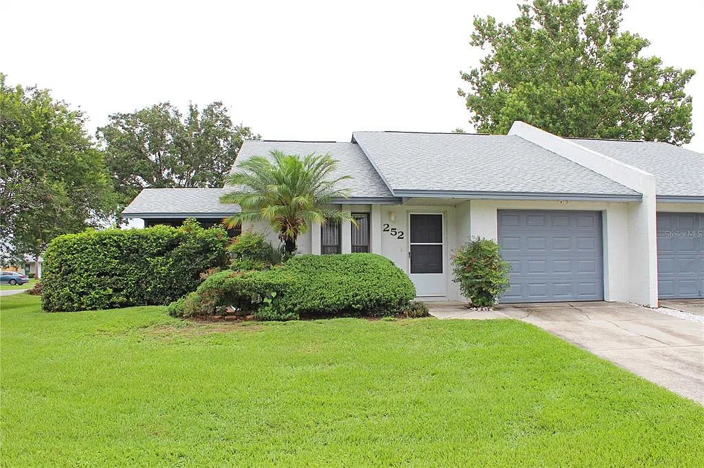 2 bed, 2.0 bath, 925 sqft, $1,650 — Photo 1