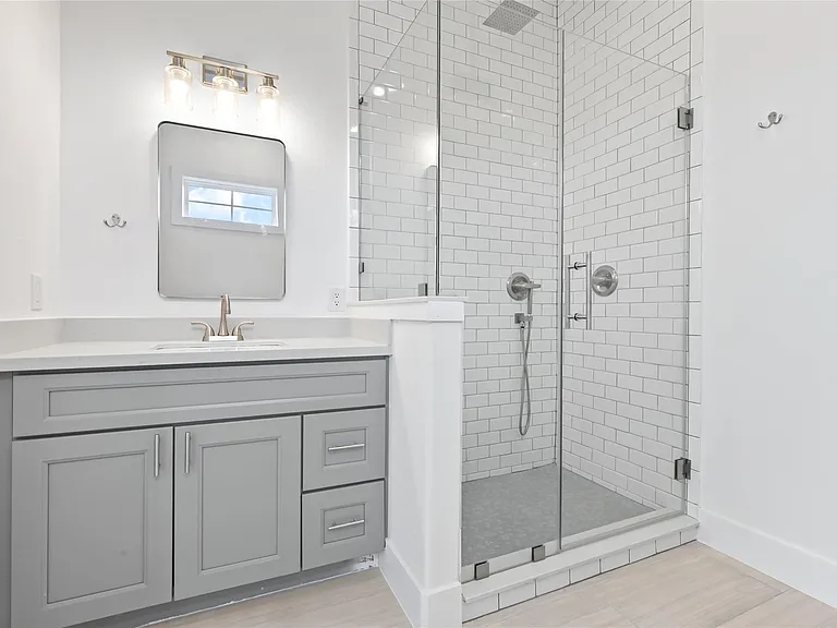 4602 Clay St #B — Photo 13