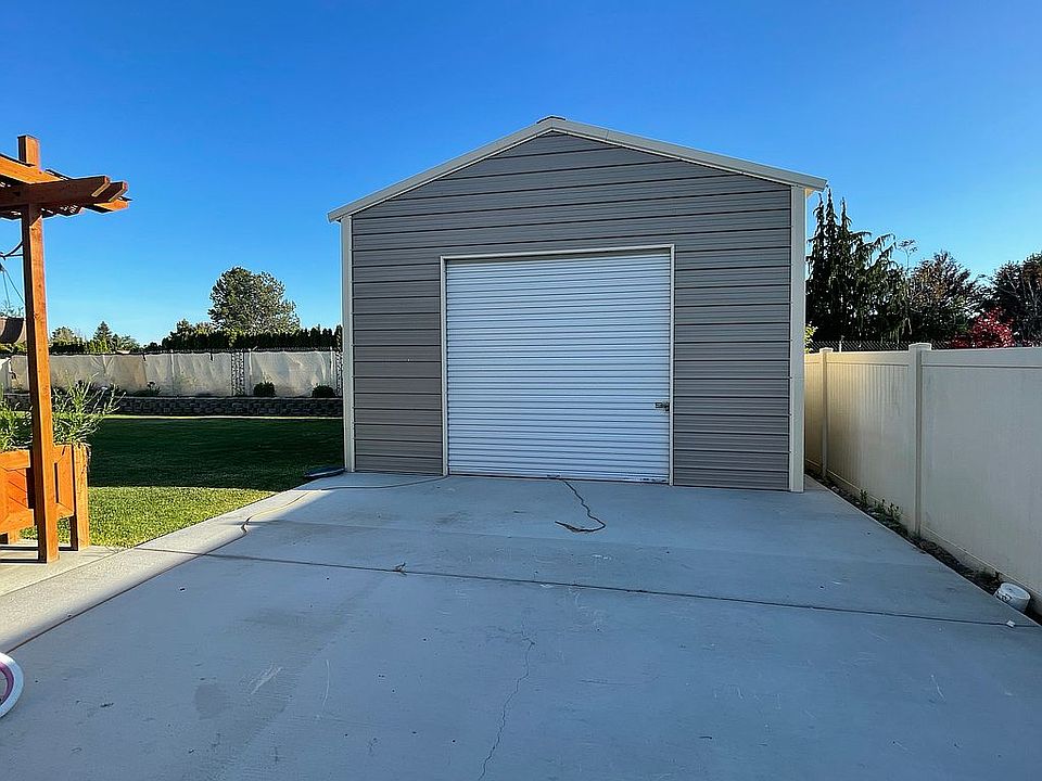 1st image of 1500 E Palos Verdes Ln