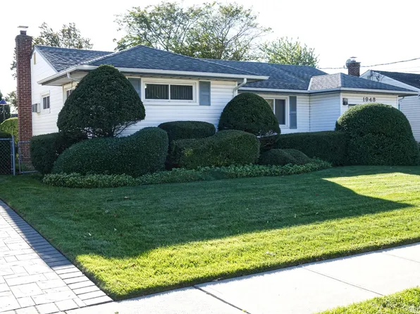 1943 Cole Drive, East Meadow, NY 11554