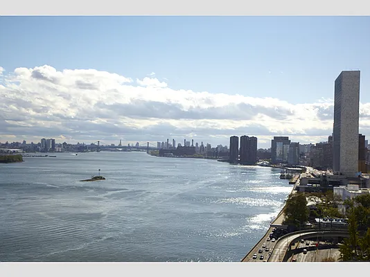 Sold by Stribling | media 7