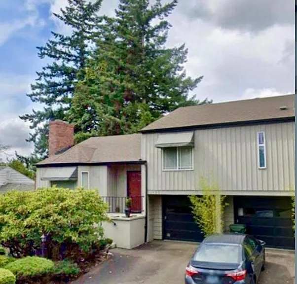 1427 SW 66th Ave — Photo 33