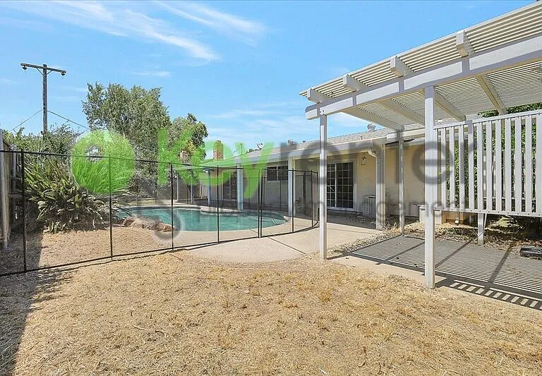 6140 Pinecreek Way — Photo 29