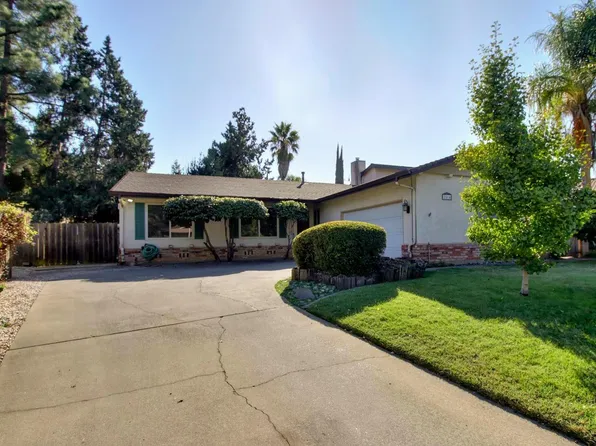 2516 Rio De Oro Way, Sacramento, CA 95826