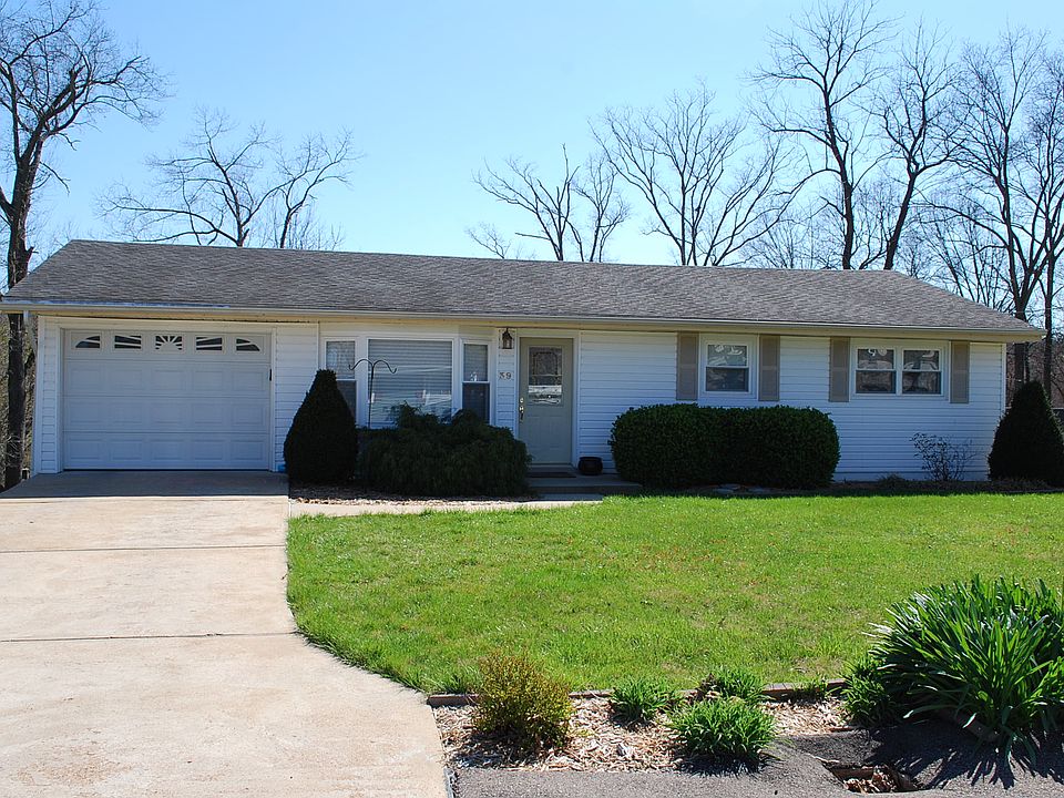 1st image of 39 Mary Dr