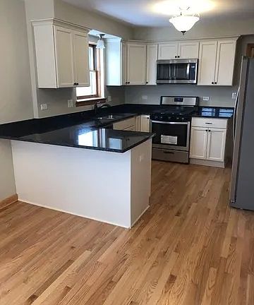 3rd image of 4304 N Olcott Ave