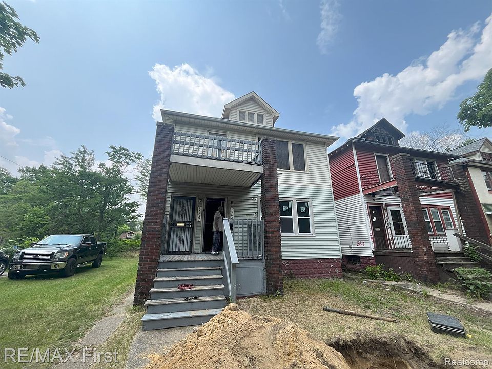 1st image of 15827 Lawton St