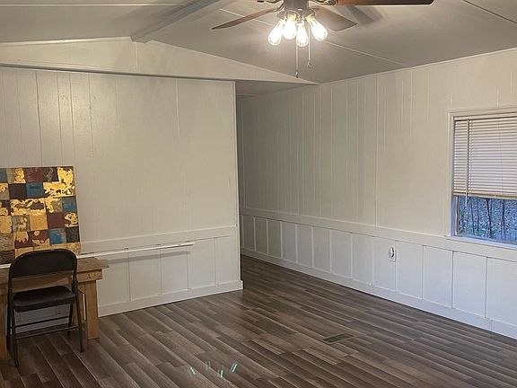 4th image of 2315 Geri Ann Ln