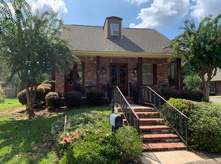 25 Fleur De Lis, Hattiesburg, MS 39402
