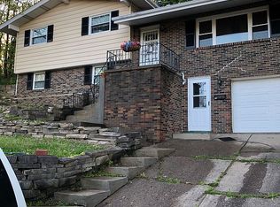 218 W 12th Ave, Tarentum, PA