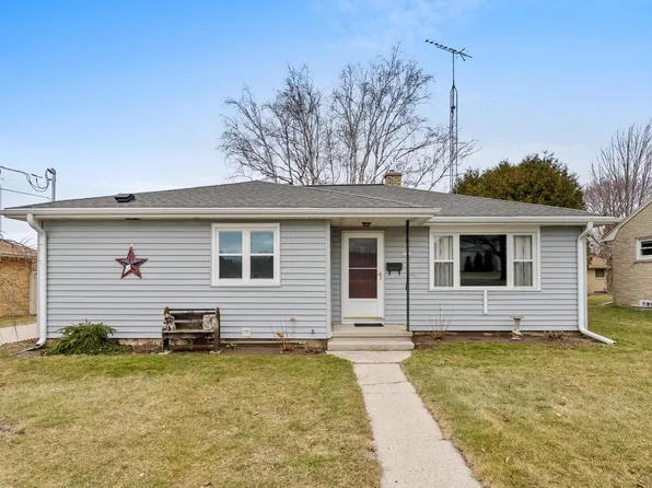 1318 South 24th STREET, Manitowoc, WI 54220