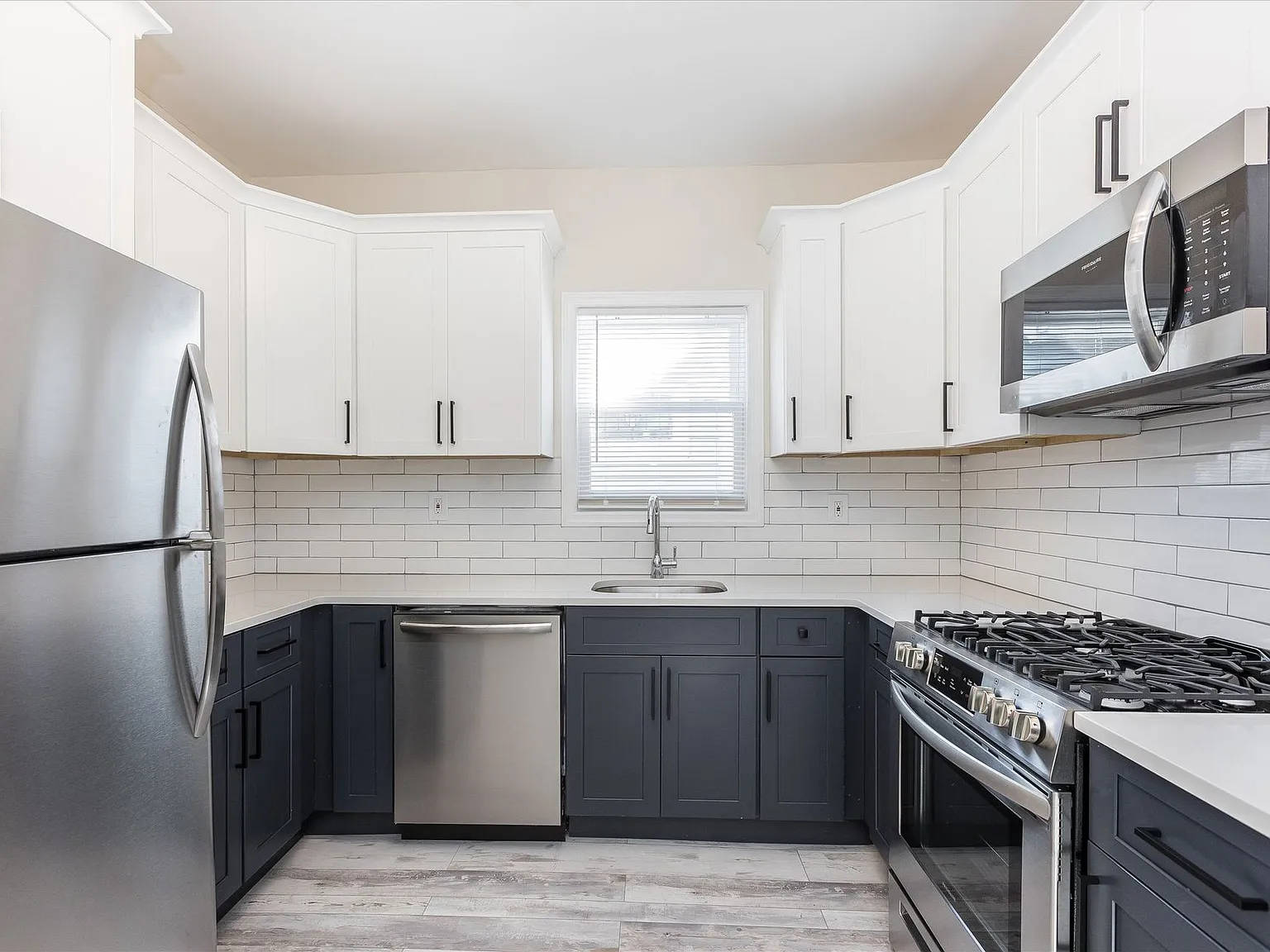 31 Jefferson Avenue #2 — Photo 2