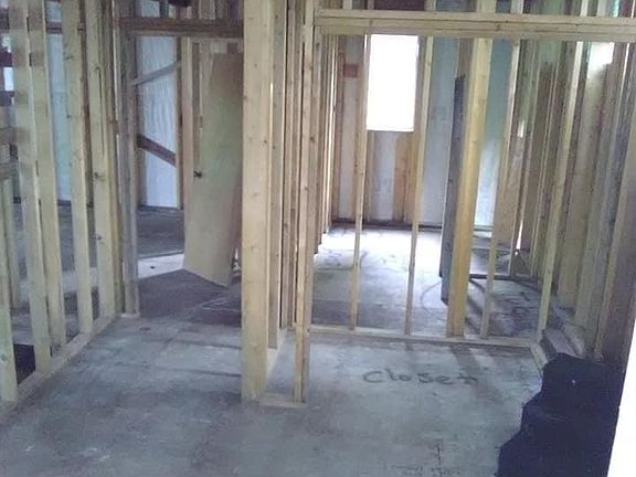 3rd image of 9119 S Polaris Ln