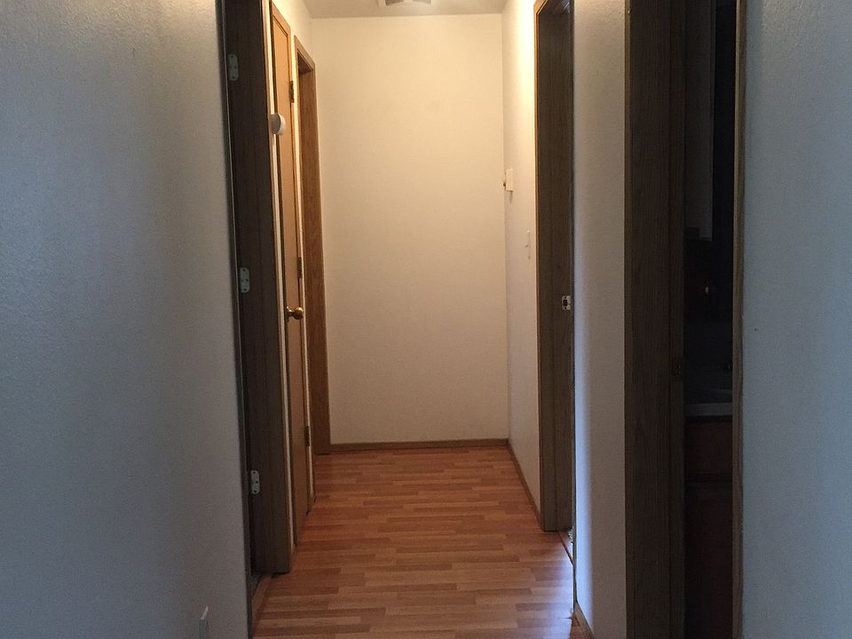 1st image of 16915 NE 19th Way
