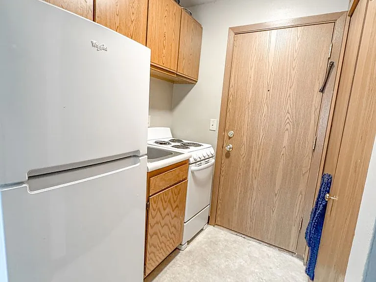 3324 Milwaukee St. — Photo 5
