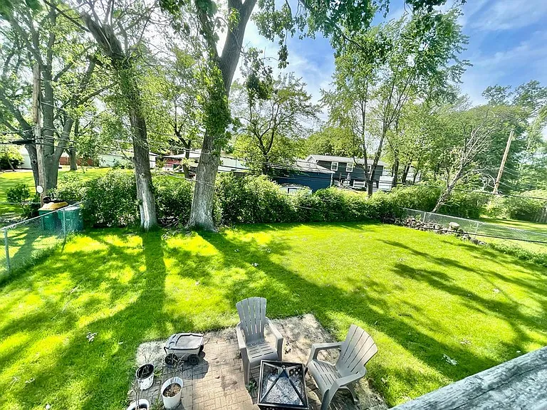 510 S Buffalo Grove Rd — Photo 14