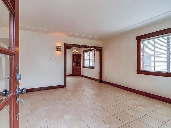 5th image of 2816 B St