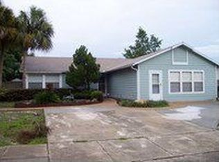 548 N Lake Ave, Apopka, FL 32712