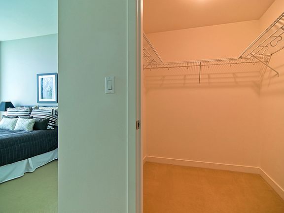 2nd image of 333 Main St Unit 6E