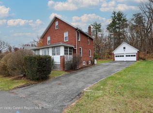 30 Pettit Ave, Kingston, NY 12401