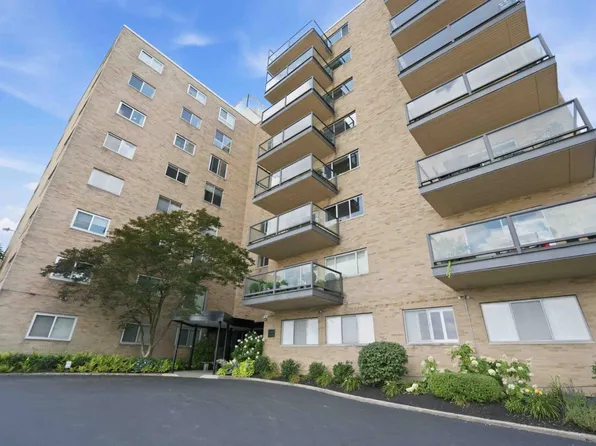 1617 E McMillan St APT 305, Cincinnati, OH 45206