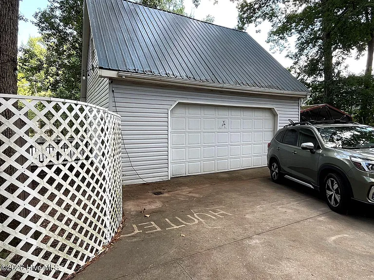 8879 Cliffdale Rd — Photo 30