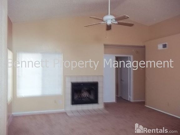 3rd image of 4132 W Gail Dr