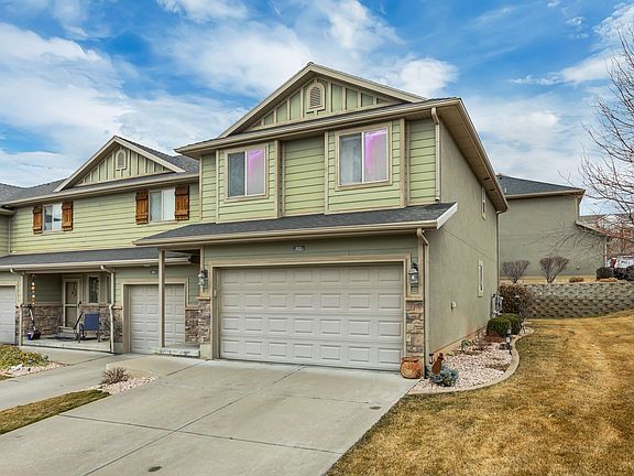 3rd image of 1821 E Whitetail Way