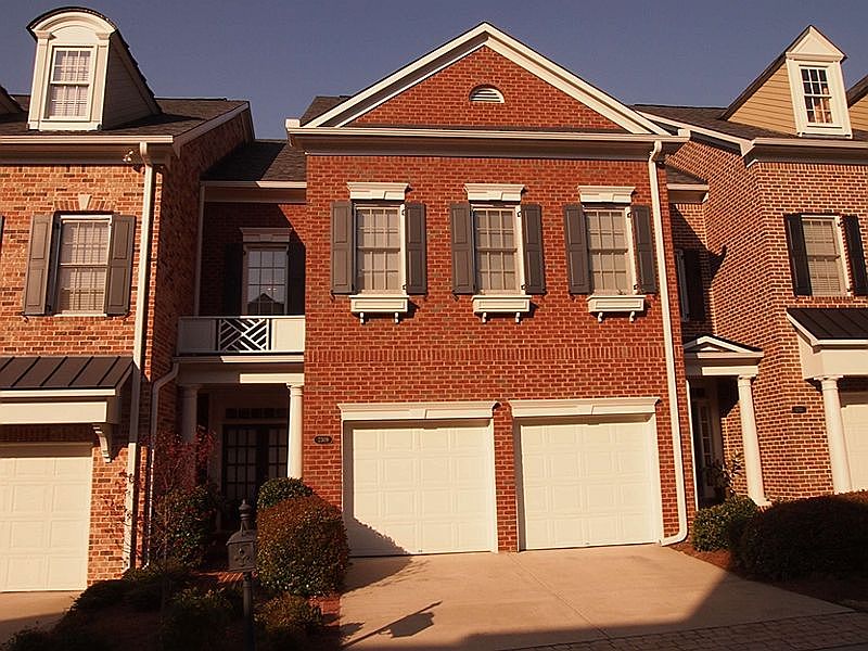1st image of 2309 English Ivy Ct SE
