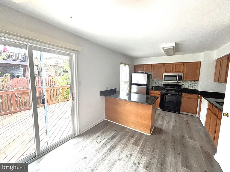 6761 Jenny Leigh Ct — Photo 13