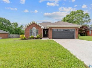 18181 Belmont Cir, Athens, AL 35613